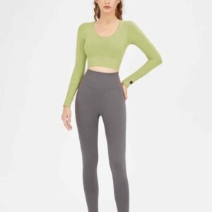 sytjena sportive crop top RUXI ab1125