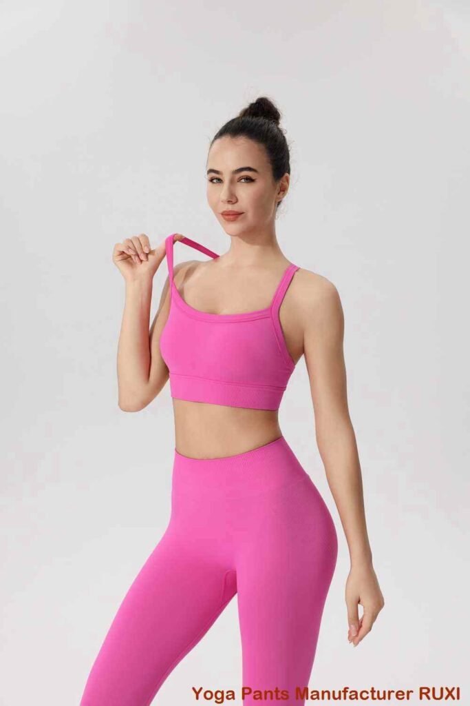 pantallona të shkurtra atletike me rritje të ulët RUXI