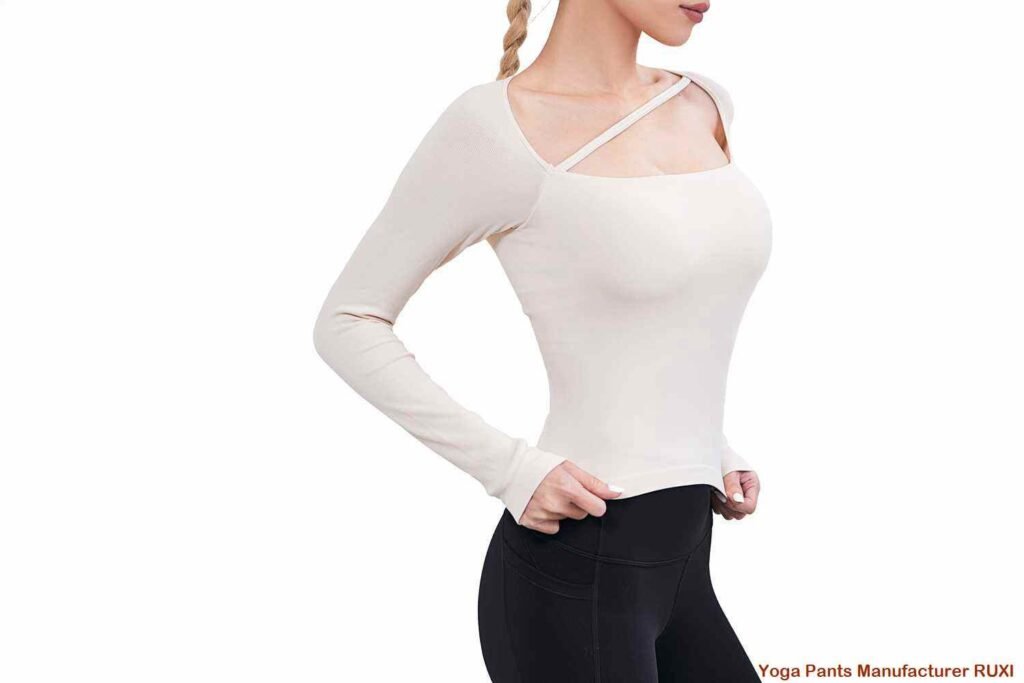 pantallona të shkurtra yoga ngjyrë bezhë RUXI ab3464
